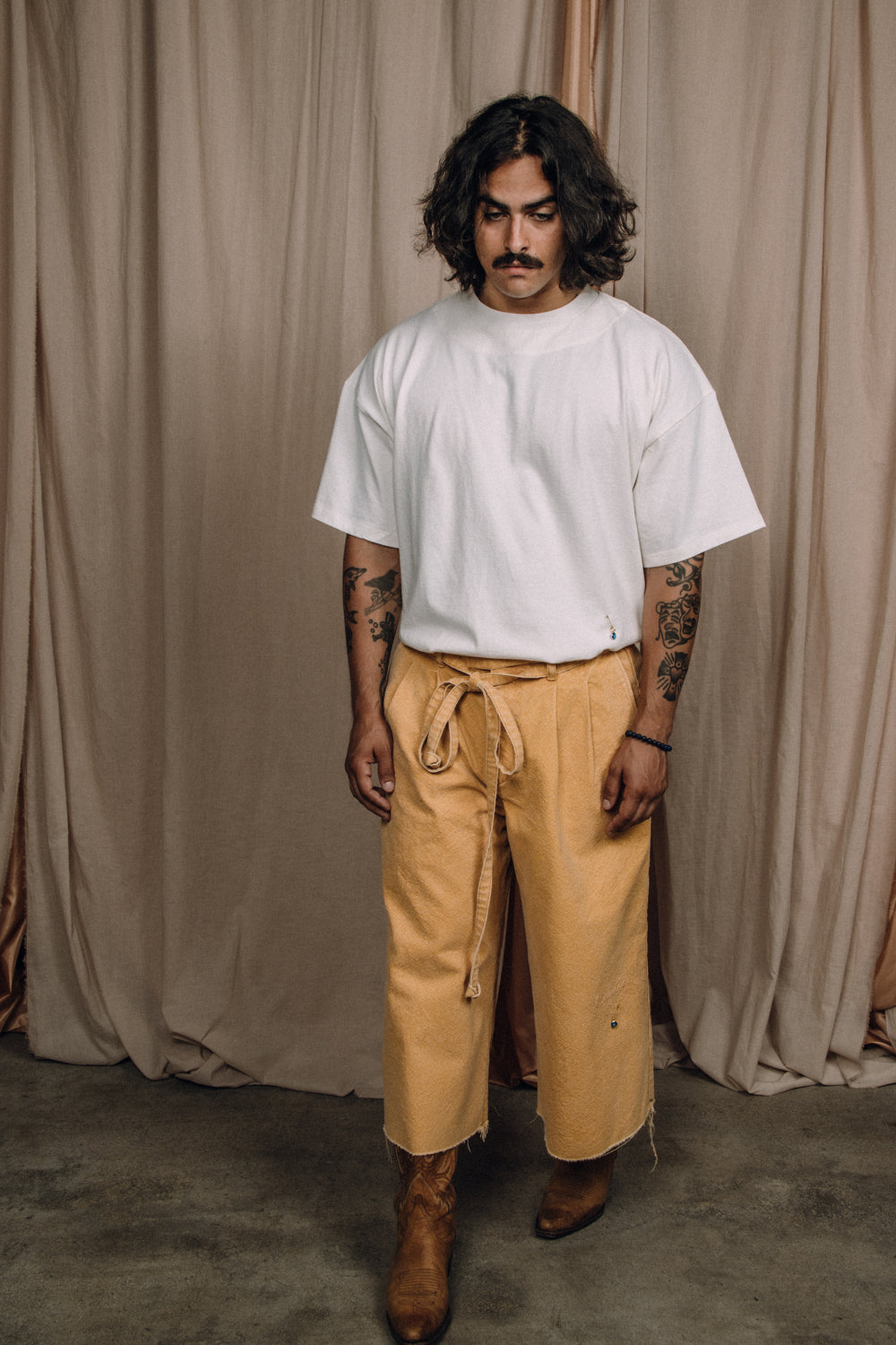 AMERICAN TEE, CREAM WHITE