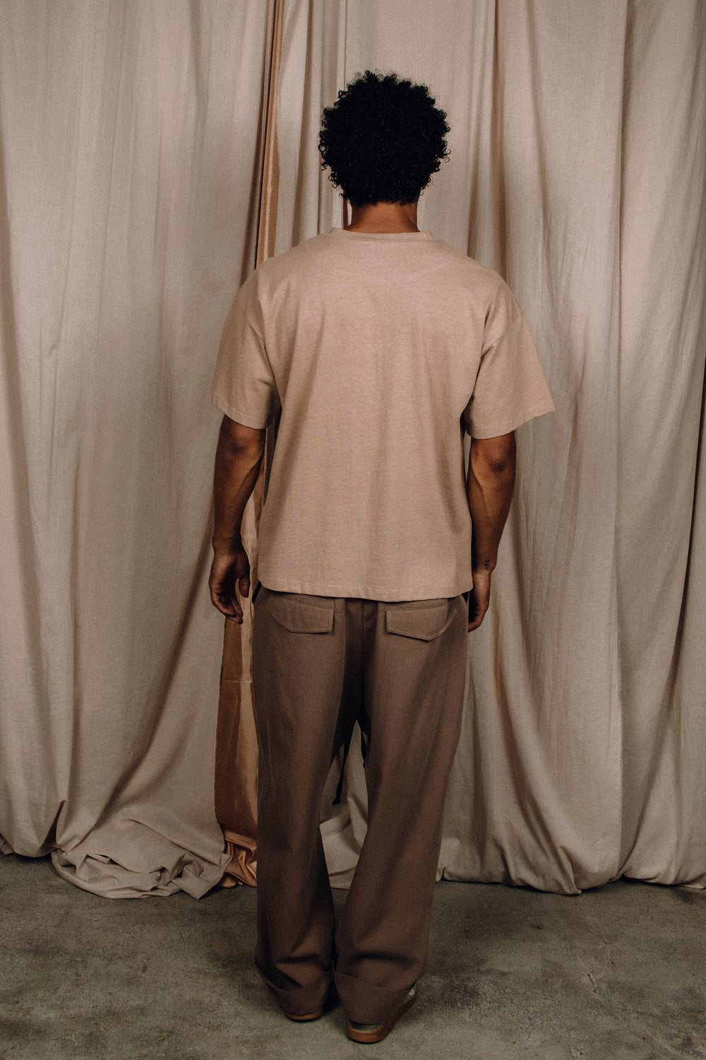 AMERICAN TEE BROWN 1