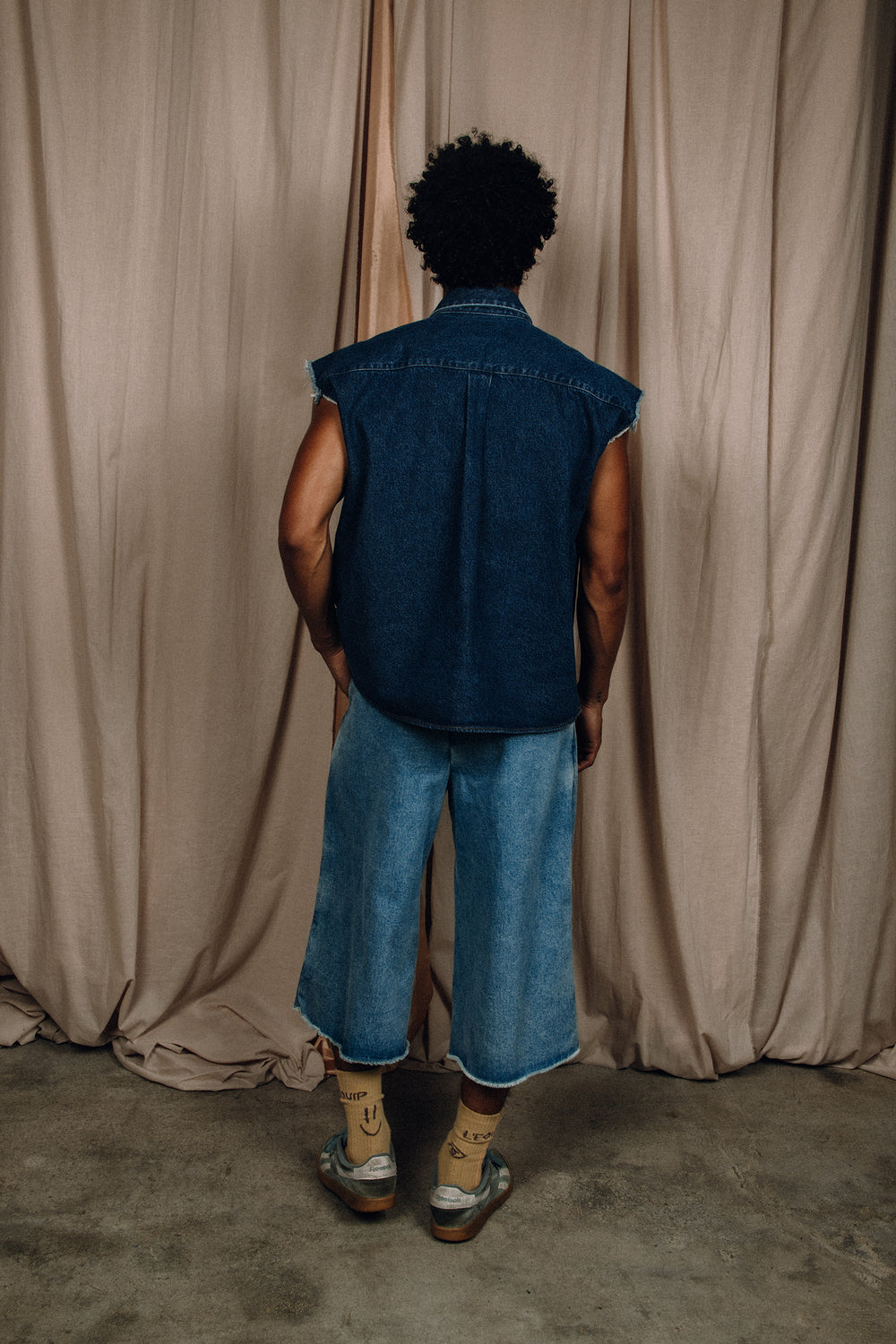 CLARK WASHED DENIM