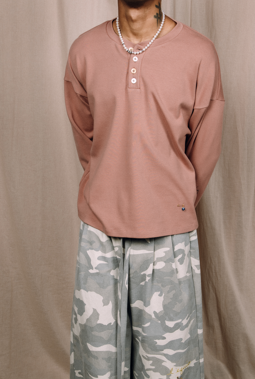 LEE, MAUVE