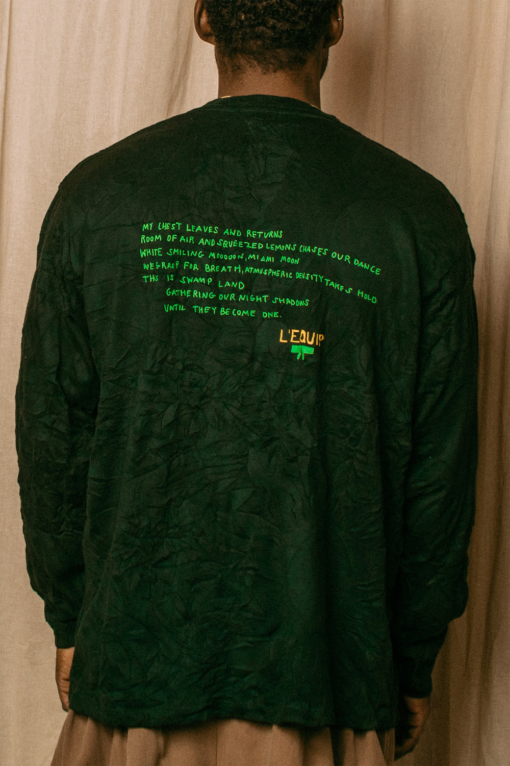 SHRUNKEN TEE