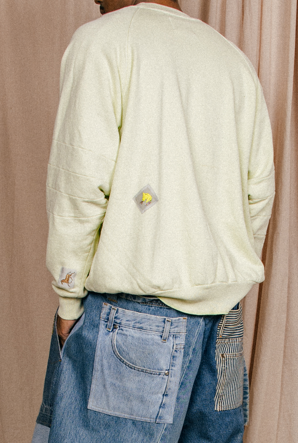 SMILE RAGLAN