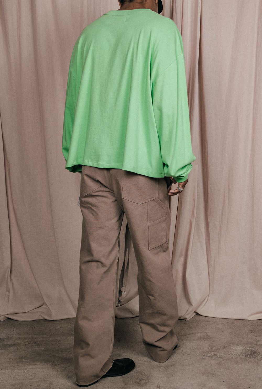 TENT TEE, SPROUT CROP